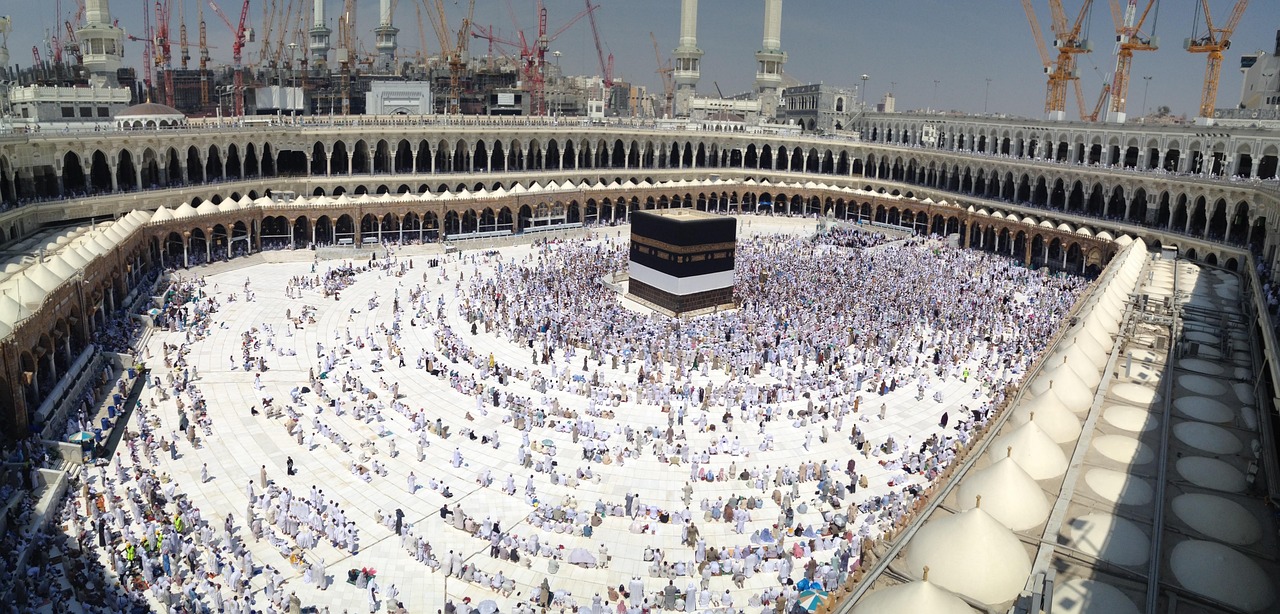 Pilgrims performing Umrah around the Kaaba at Masjid al-Haram in Mecca.